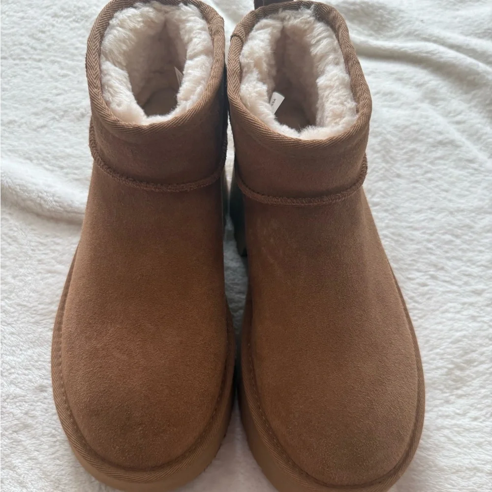 Uggs Brown Suede Platform Ankle Boots size 8 - Picture 2 of 8